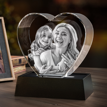 3D photo crystal heart with an image of a loving mother and daughter engraved inside.
